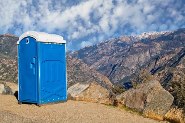 Best Portable bathroom rental  in Jnstown, OH